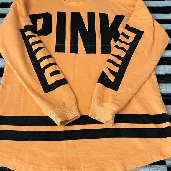 Victoria Secret Pink Oversized Sweater - Picture 5 of 9
